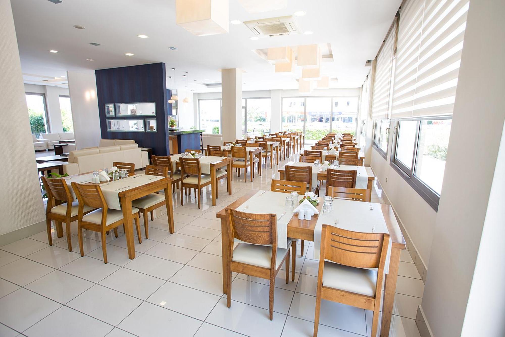 Cilek Marina Otel Cesme Exterior photo