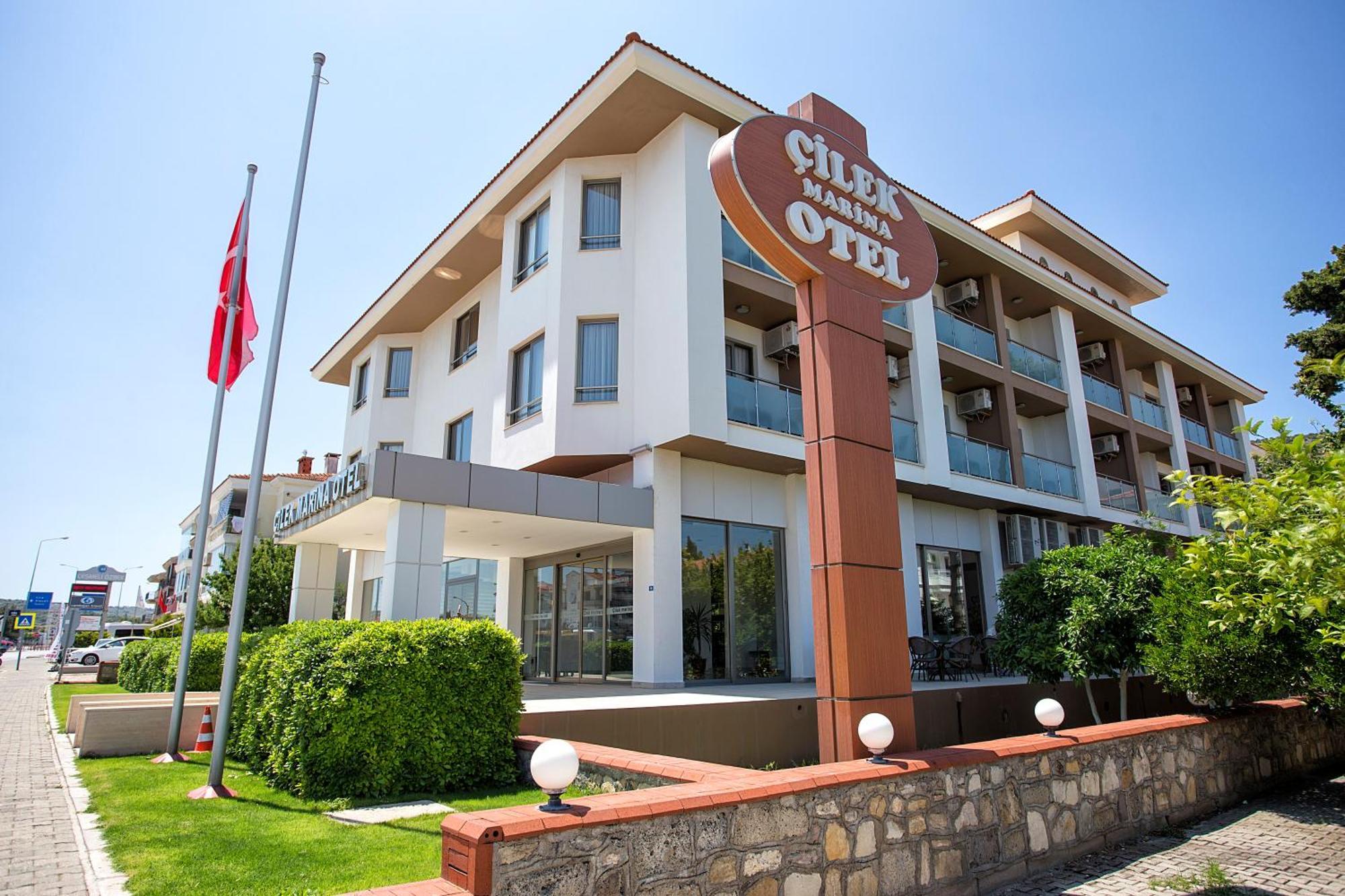 Cilek Marina Otel Cesme Exterior photo